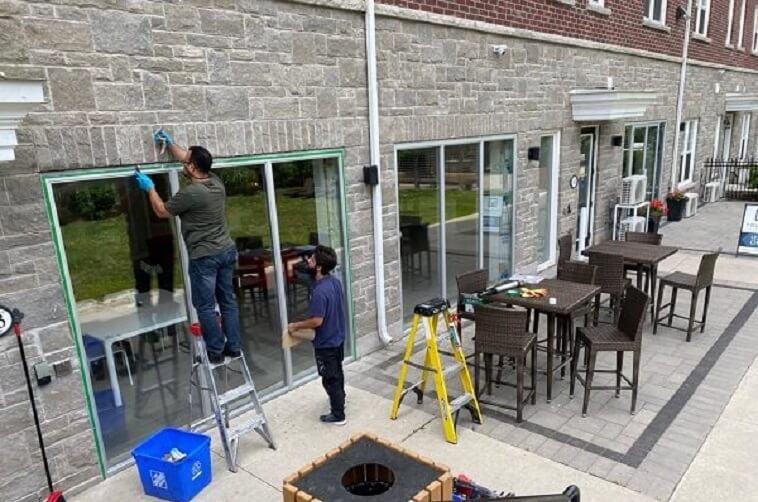 Glass Repair & Replacement